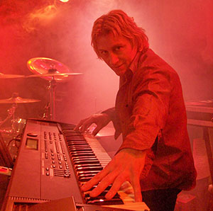 Trevor Uruski as David Bryan